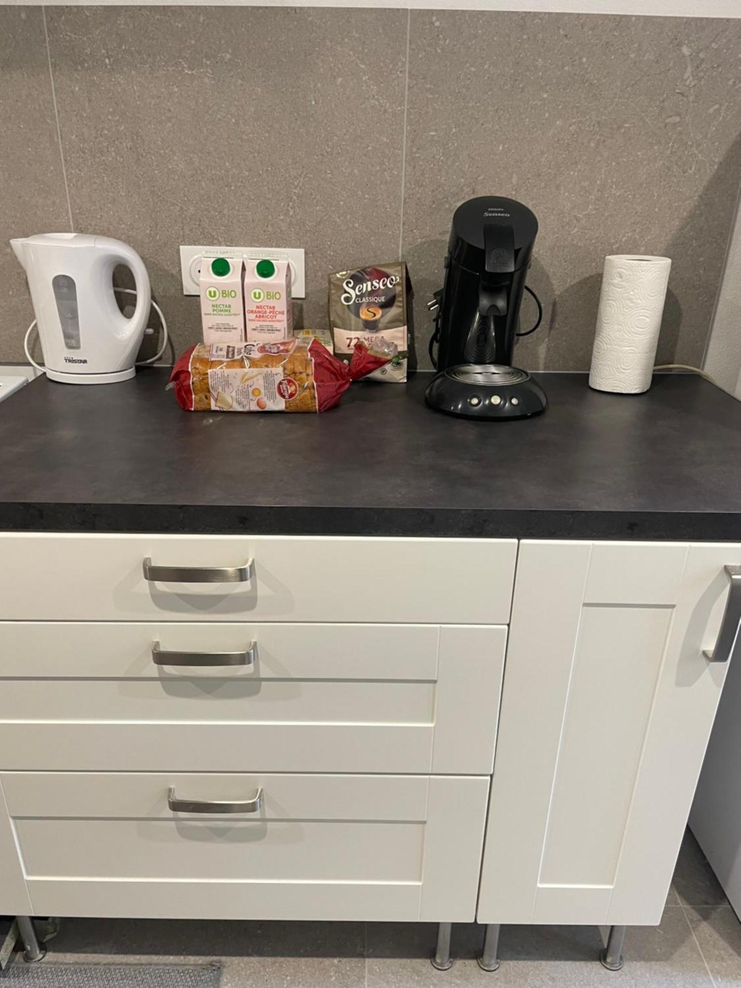 Appartement Bes,, F2 Renove Confort Avec Entree Independante Wittenheim Eksteriør bilde